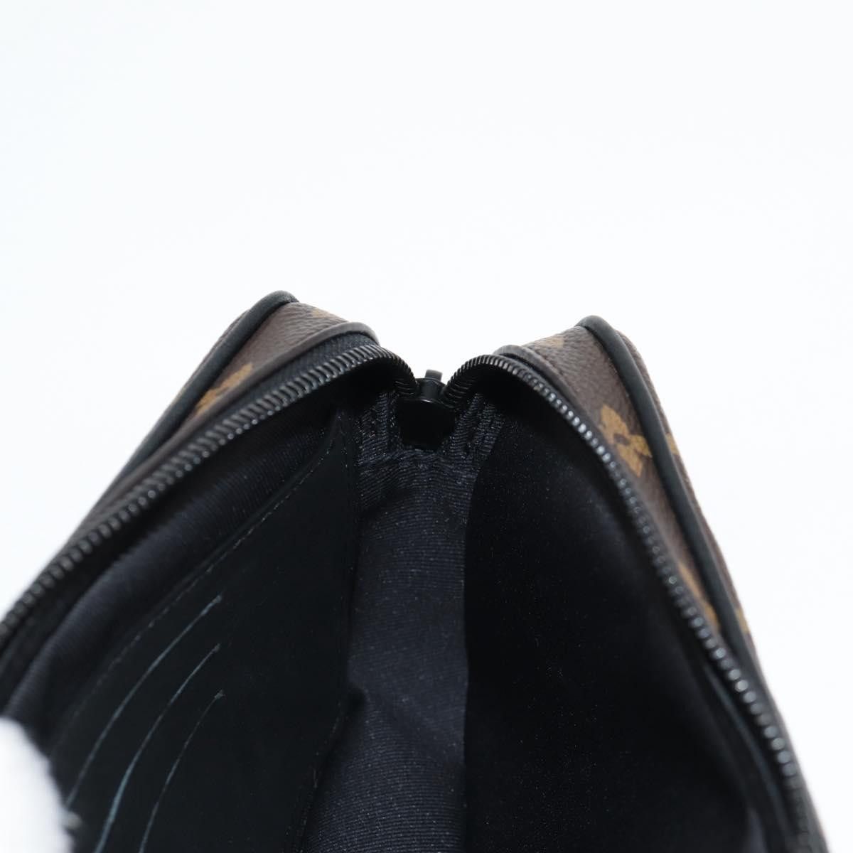 Louis Vuitton Louis Vuitton Volga clutch Size ONE SIZE - 22 Thumbnail