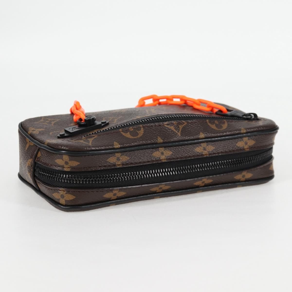 Louis Vuitton Louis Vuitton Volga clutch Size ONE SIZE - 16 Thumbnail