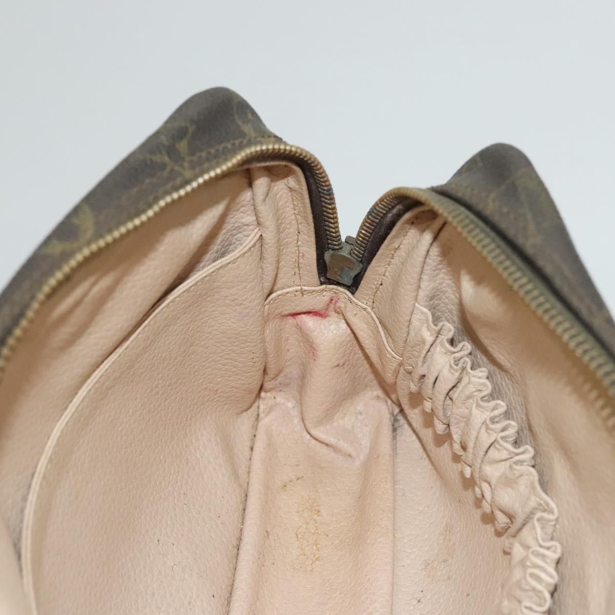 Louis Vuitton Louis Vuitton Trousse de Toilette clutch Size ONE SIZE - 17 Thumbnail
