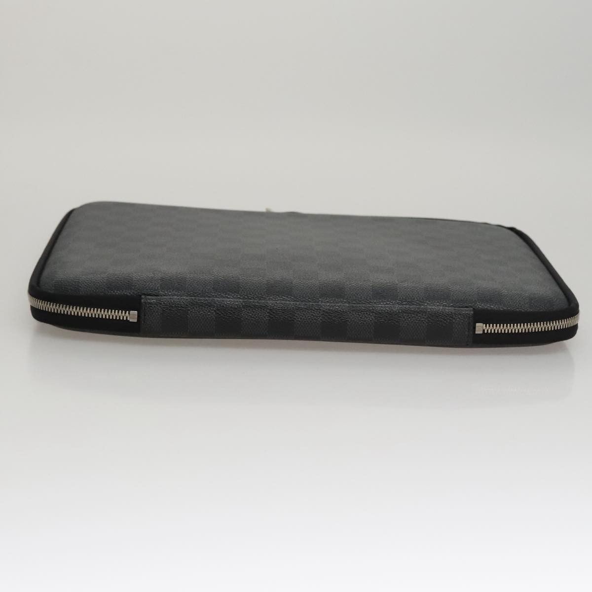 Louis Vuitton Louis Vuitton Computer sleeve clutch Size ONE SIZE - 15 Thumbnail