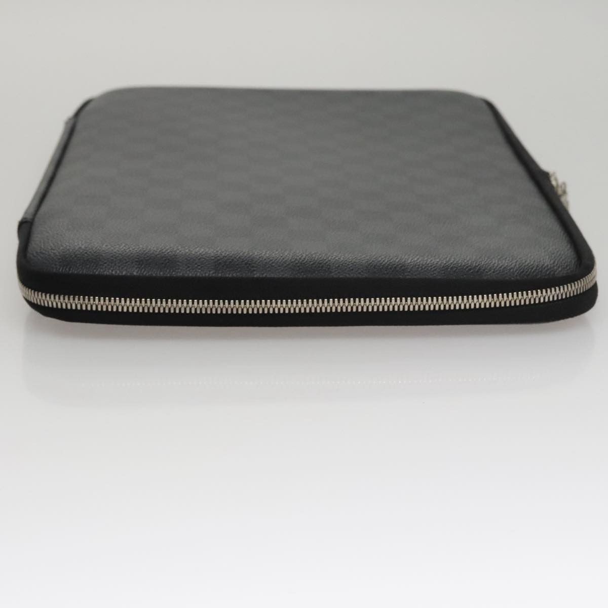 Louis Vuitton Louis Vuitton Computer sleeve clutch Size ONE SIZE - 3 Thumbnail