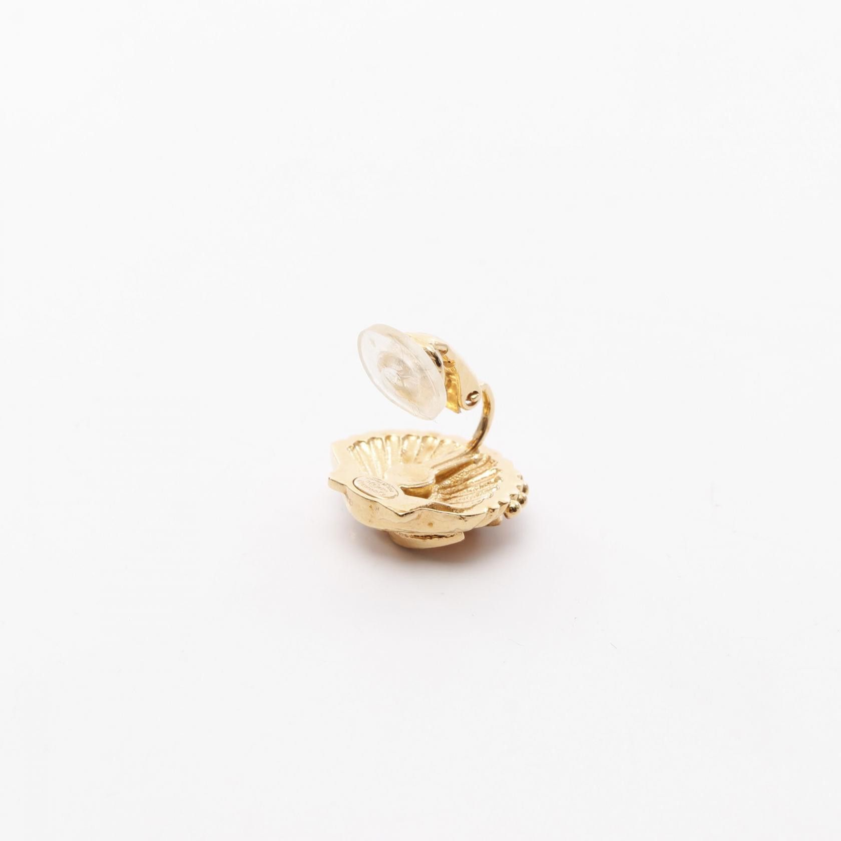 Chanel Chanel Chanel Coco Mark Earrings Metal Earrings Size ONE SIZE - 5 Thumbnail