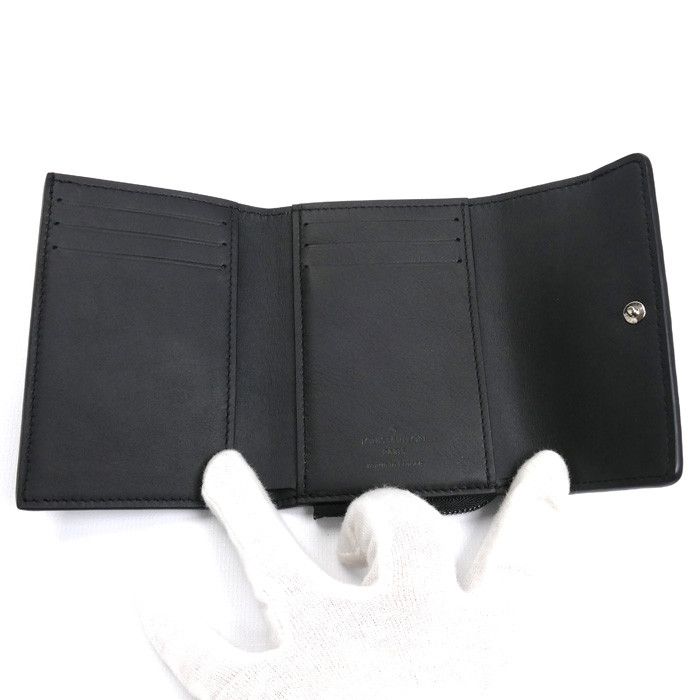 Louis Vuitton Louis Vuitton Louis Vuitton Portefeuille Pilot Taurillon Trifold Wallet Leather Short Wallet M82556 Size ONE SIZE - 4 Thumbnail