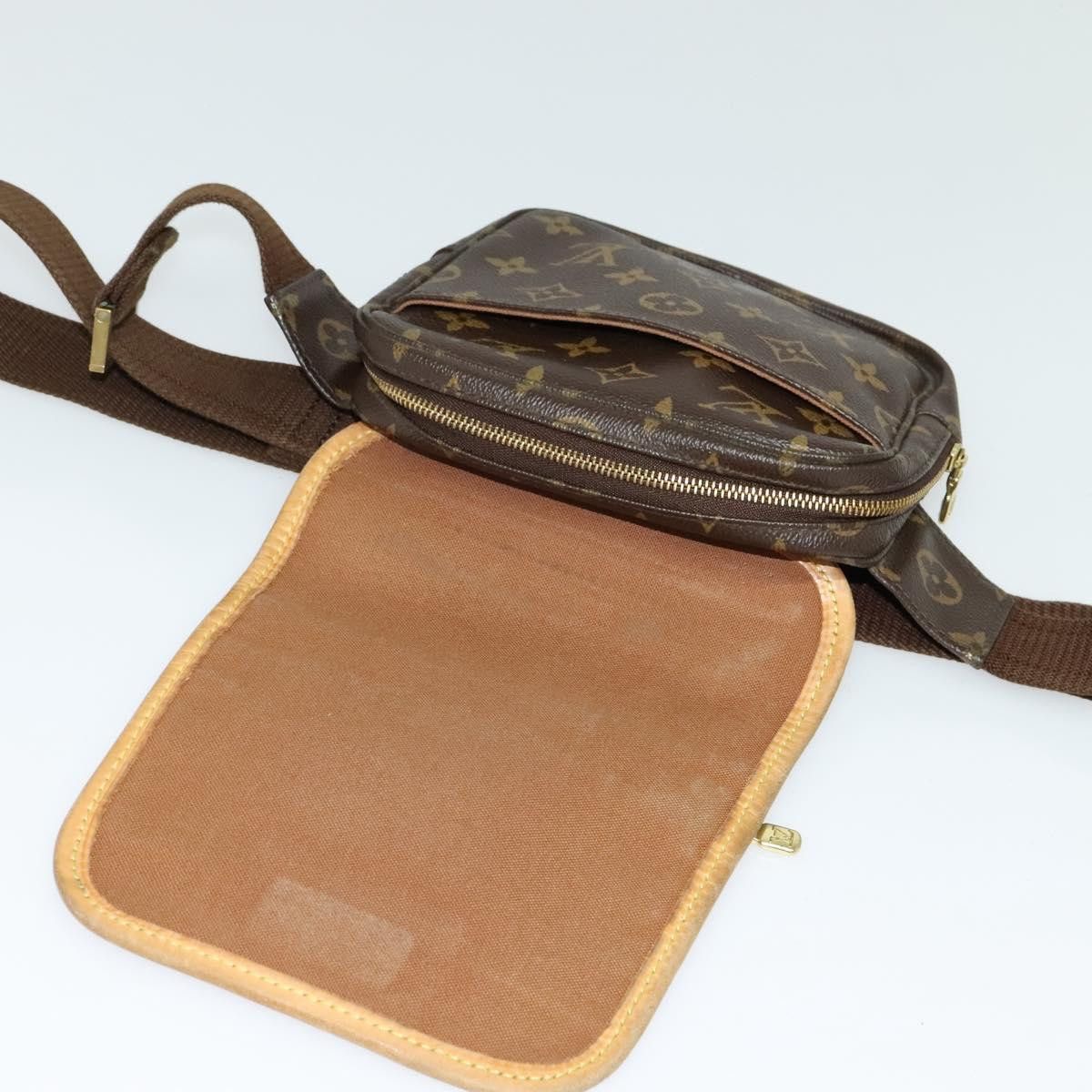 Louis Vuitton Louis Vuitton Bosphore shoulder Size ONE SIZE - 18 Thumbnail