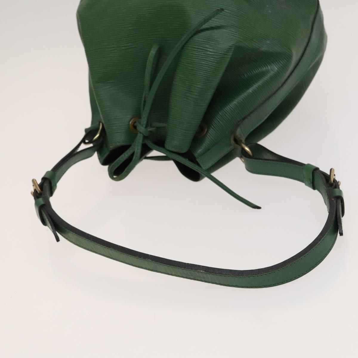 Louis Vuitton Louis Vuitton Petit Noé shoulder Size ONE SIZE - 5 Thumbnail