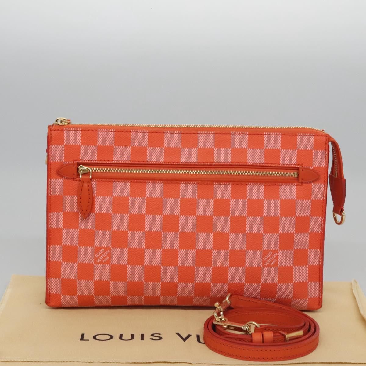 Louis Vuitton Louis Vuitton Alpha Messenger clutch Size ONE SIZE - 25 Thumbnail
