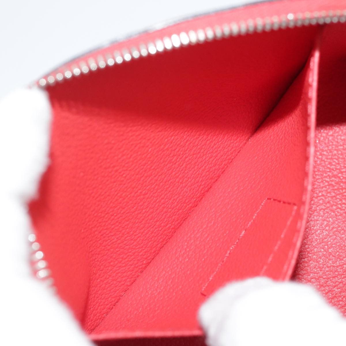 Louis Vuitton Louis Vuitton Cosmetic pouch clutch Size ONE SIZE - 17 Thumbnail