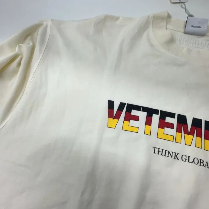 Vetements Vetements Short Sleeve Letter Print T-Shirt 0079 Size US S / EU 44-46 / 1 - 11 Thumbnail