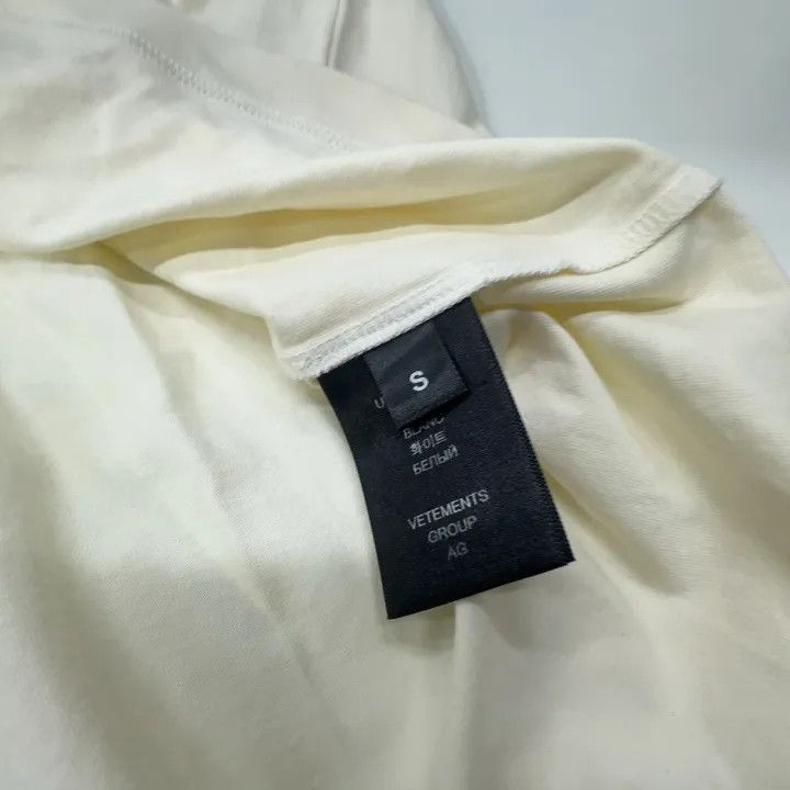 Vetements Vetements Short Sleeve Letter Print T-Shirt 0079 Size US S / EU 44-46 / 1 - 6 Thumbnail