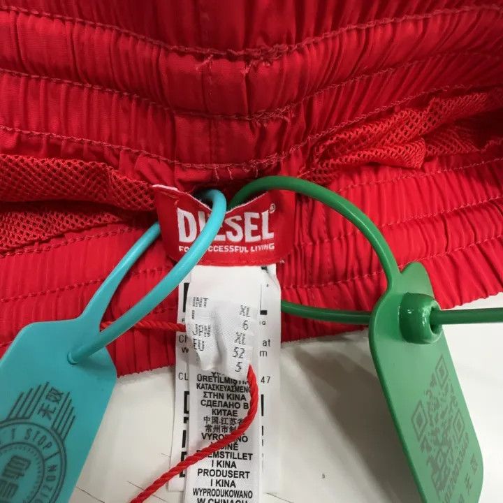 Diesel Diesel Red Quick-Dry Beach Shorts for Men 0079 Size US 36 / EU 52 - 2 Thumbnail