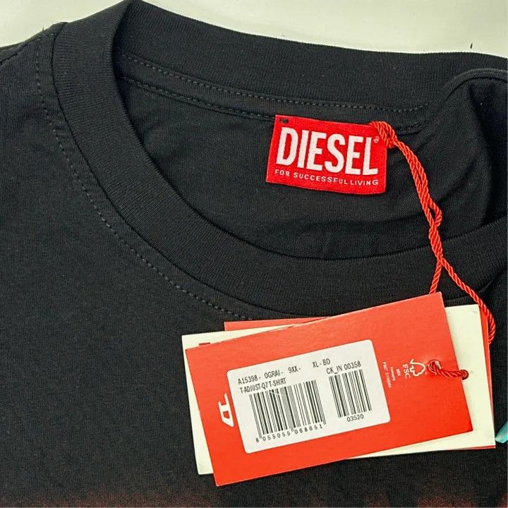 Diesel Diesel Men's Graphic Print Short Sleeve T-Shirt 0079 Size US XL / EU 56 / 4 - 2 Thumbnail