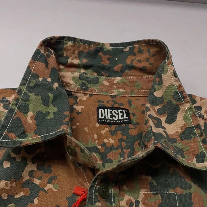 Diesel Diesel Camouflage Logo Long Sleeve Shirt for Men 0079 Size US L / EU 52-54 / 3 - 8 Thumbnail