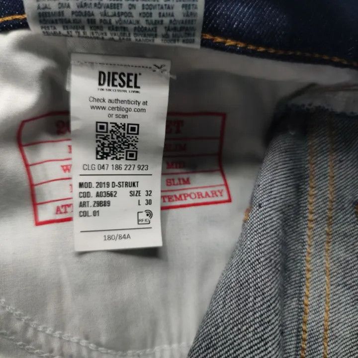 Diesel Diesel Men's Fitted Jeans in Blue 0079 Size US 32 / EU 48 - 5 Thumbnail