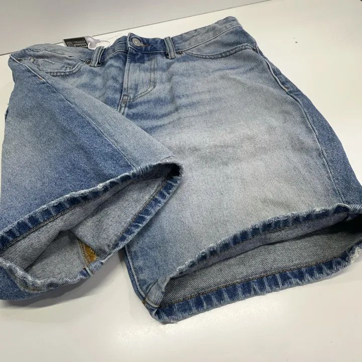 Diesel Diesel Casual Fashion Solid Blue Shorts 0079 Size US 29 - 9 Thumbnail
