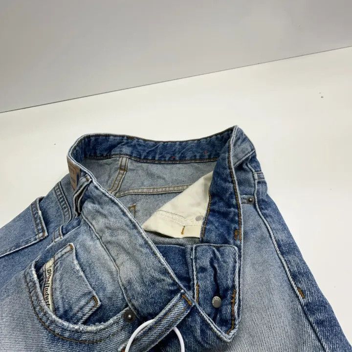 Diesel Diesel Casual Fashion Solid Blue Shorts 0079 Size US 29 - 7 Thumbnail
