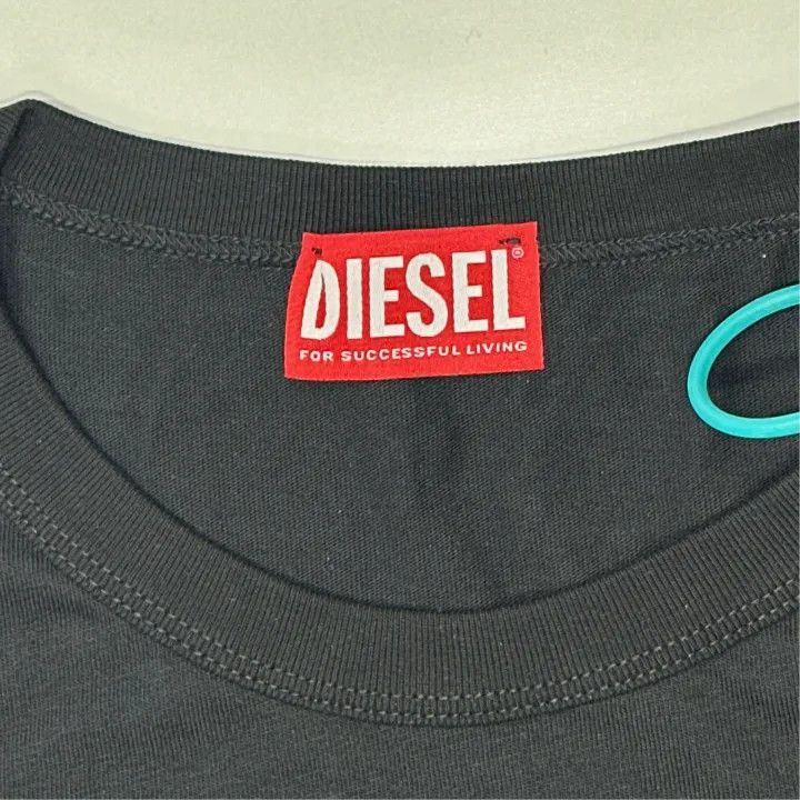 Diesel DIESEL Men's Logo Print Black T-Shirt 0079 Size US L / EU 52-54 / 3 - 3 Thumbnail