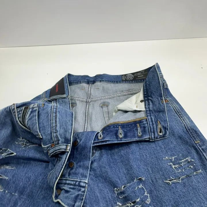 Diesel Diesel Distressed Casual Denim Jeans for Everyone 0079 Size US 30 / EU 46 - 7 Thumbnail