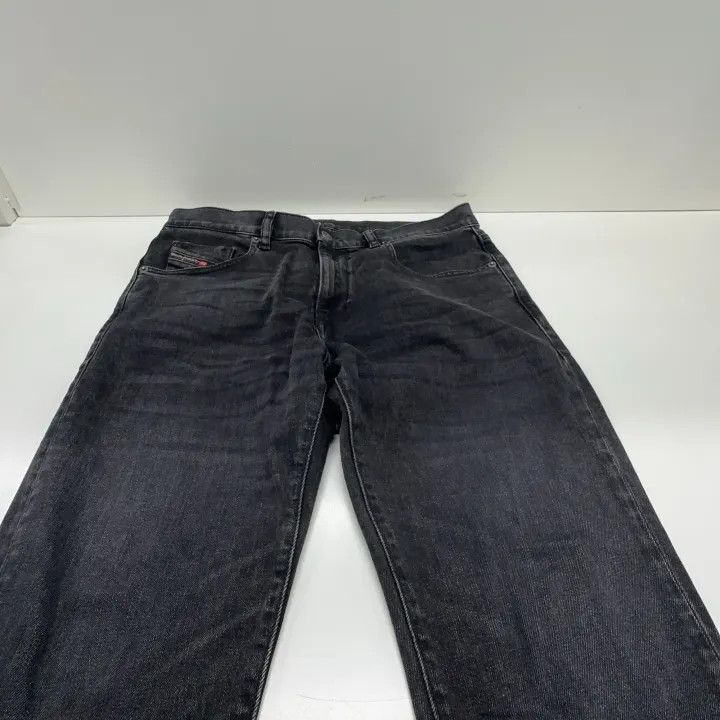 Diesel Diesel Classic High-Waisted Straight-Leg Jeans 0079 Size US 31 - 7 Thumbnail