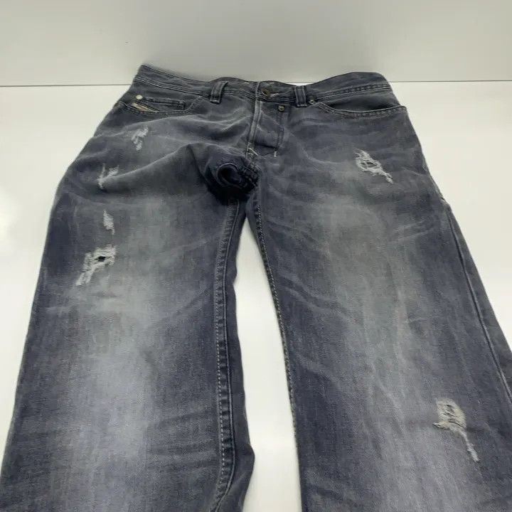Diesel Diesel Fashionable Straight Leg Jeans 0079 Size US 30 / EU 46 - 8 Thumbnail