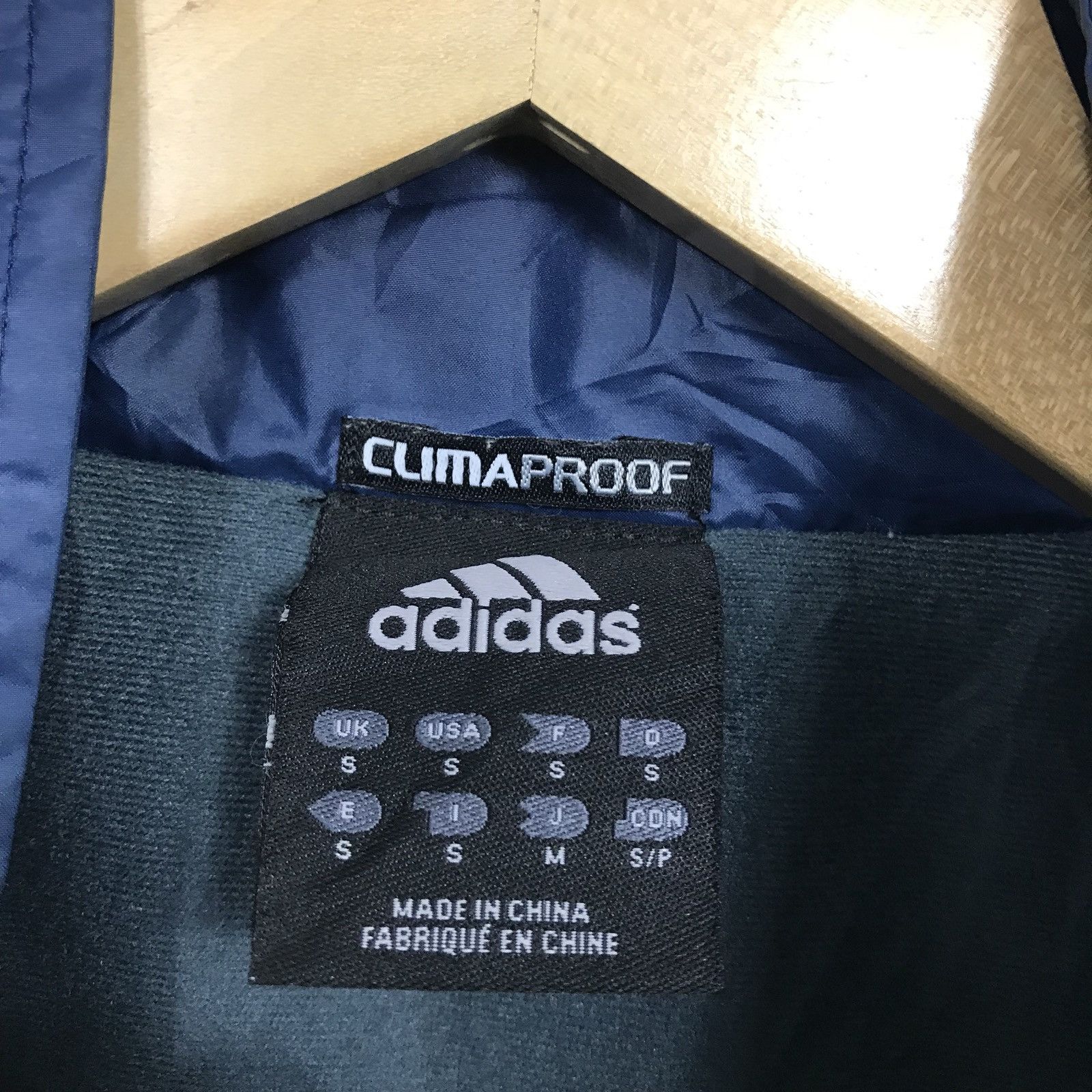Adidas Adidas Nylon Two Layer Colour Streetwear Nice Design Size US M / EU 48-50 / 2 - 8 Thumbnail