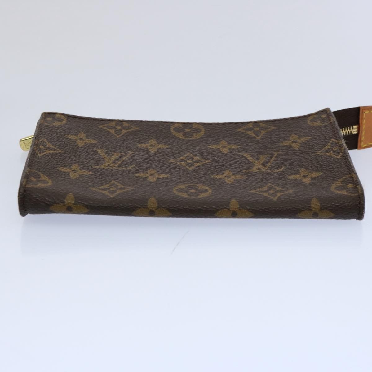 Louis Vuitton Louis Vuitton Poche Toilette 15 clutch Size ONE SIZE - 3 Thumbnail