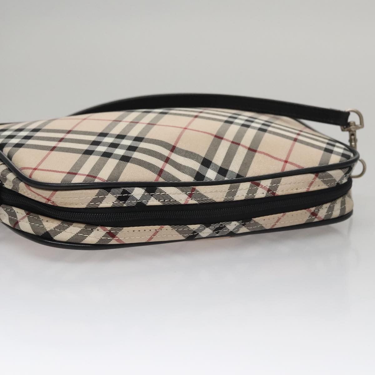 Burberry Burberry Blue Label shoulder Size ONE SIZE - 16 Thumbnail