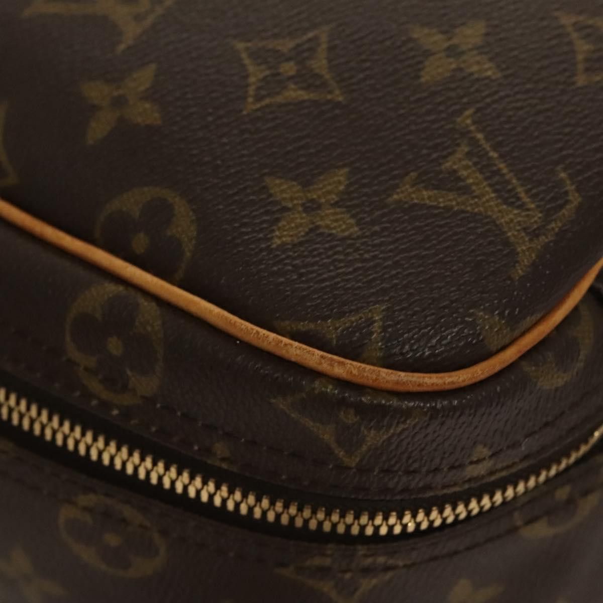 Louis Vuitton Louis Vuitton Excursion handbag Size ONE SIZE - 10 Thumbnail