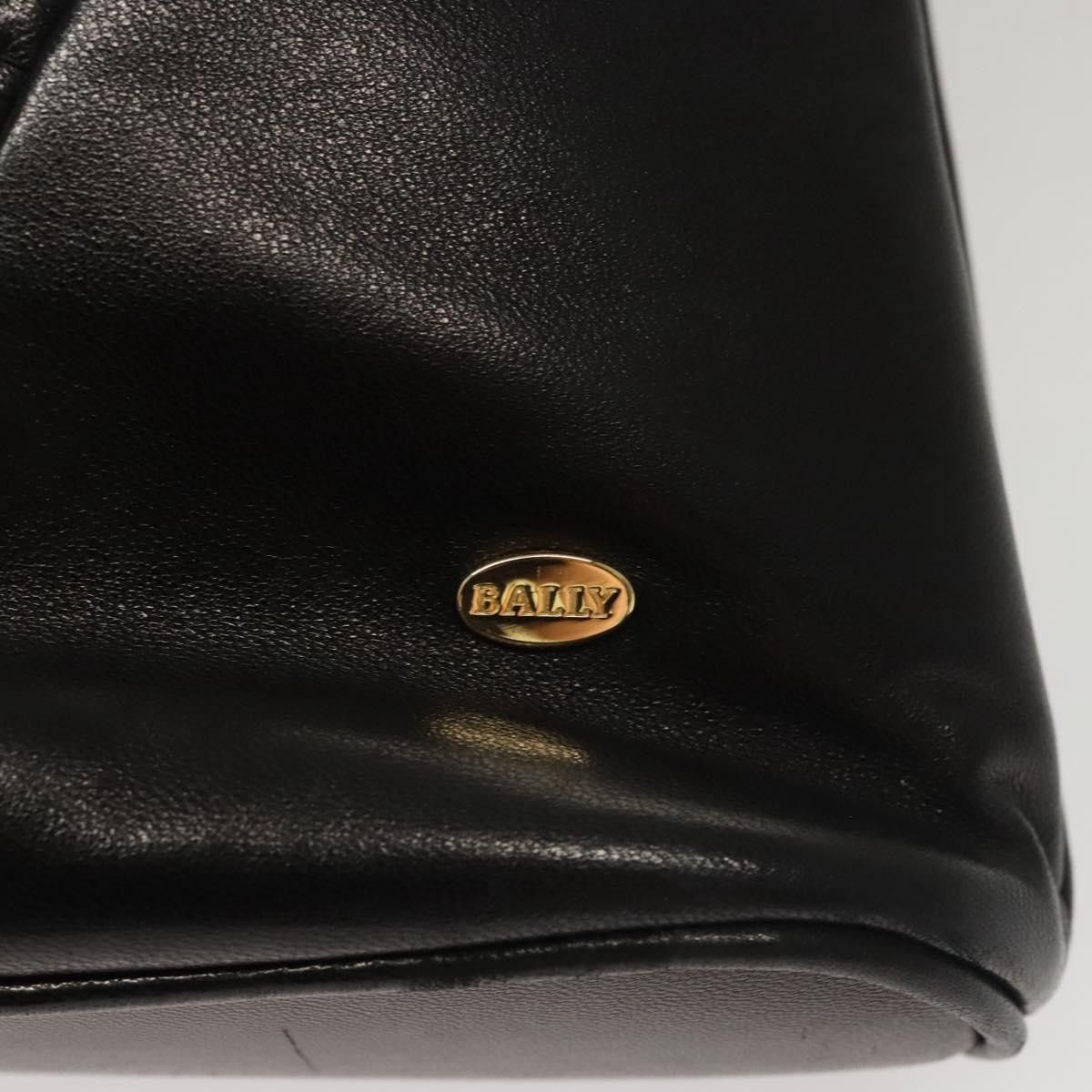 Bally Bally Quilted shoulder Size ONE SIZE - 22 Thumbnail