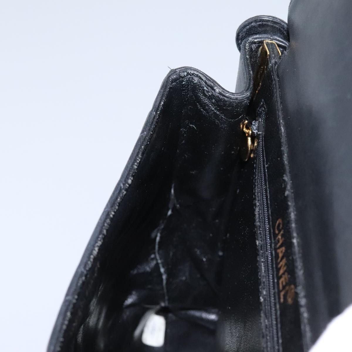 Chanel Chanel Classic Flap shoulder Size ONE SIZE - 25 Thumbnail