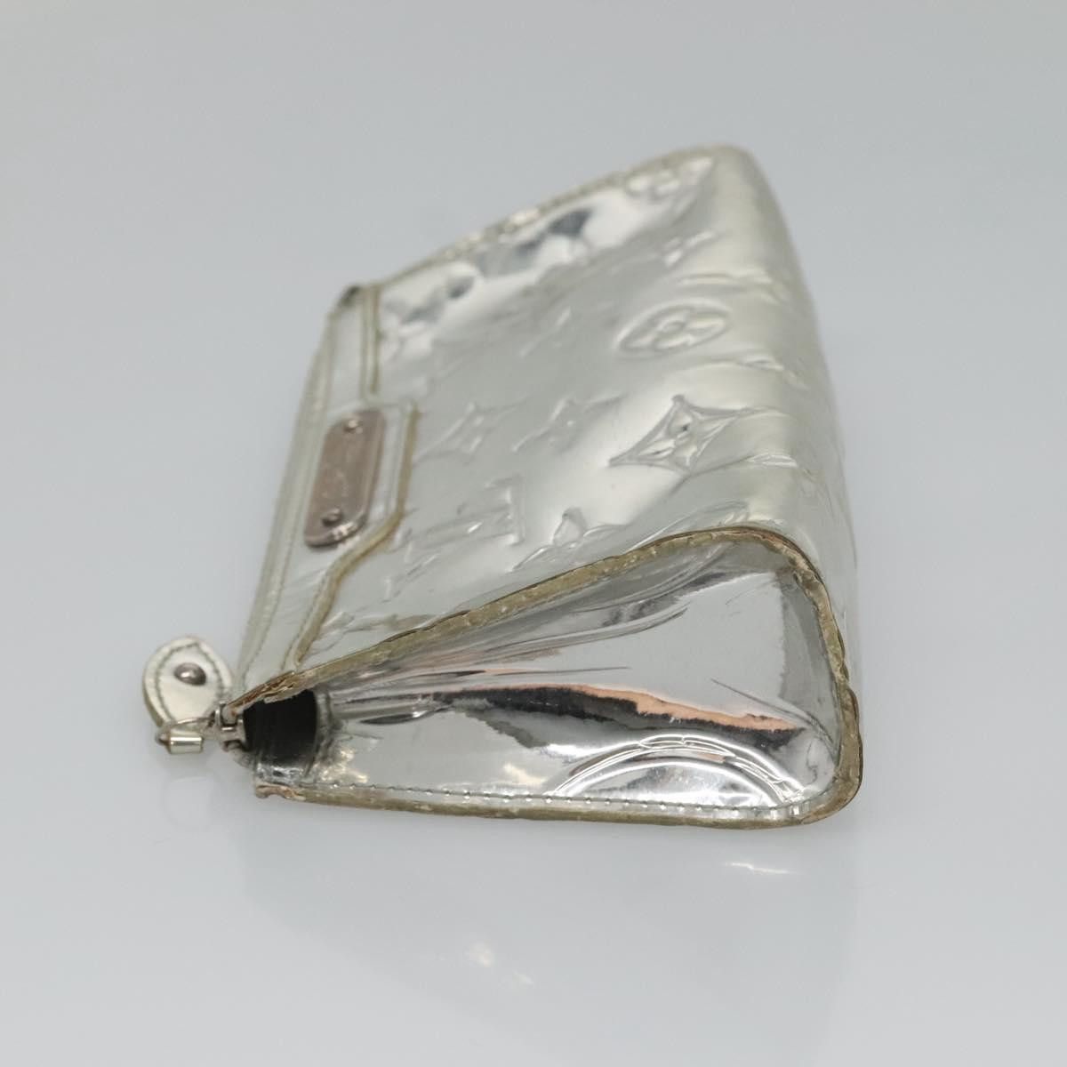 Louis Vuitton Louis Vuitton Cosmetic Pouch clutch Size ONE SIZE - 3 Thumbnail