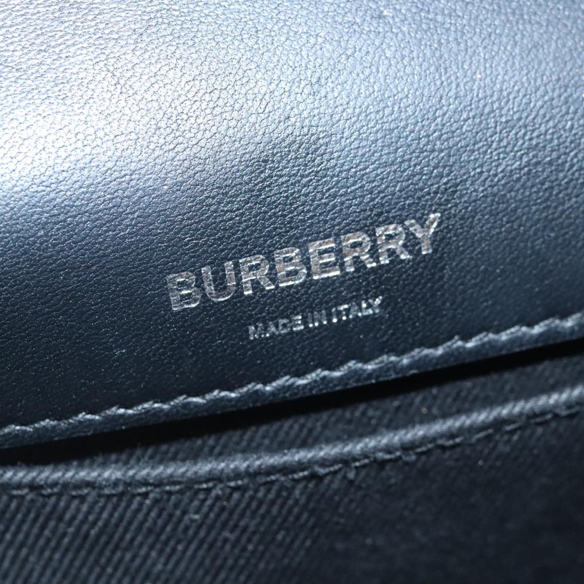 Burberry Burberry TB shoulder Size ONE SIZE - 14 Thumbnail
