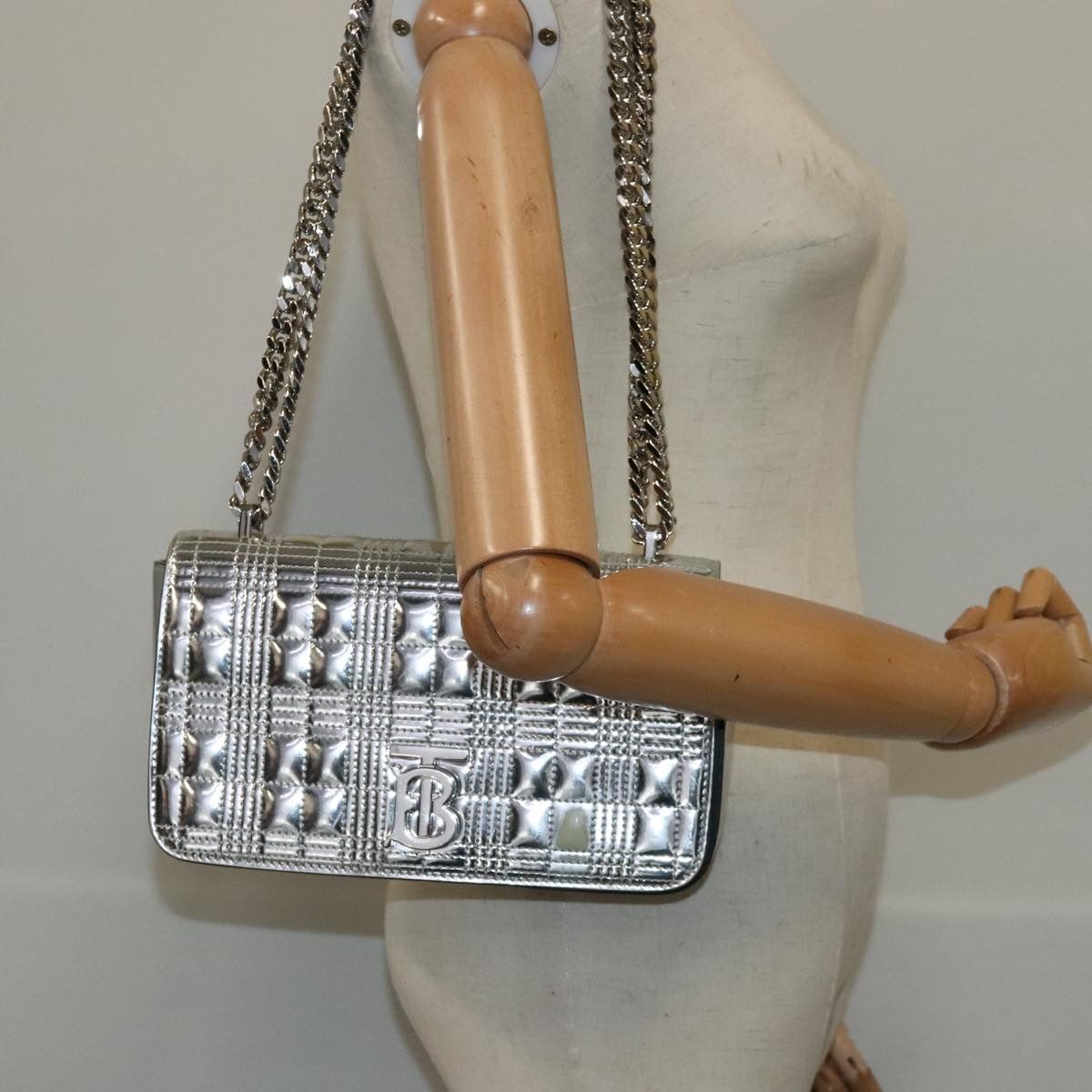 Burberry Burberry TB shoulder Size ONE SIZE - 16 Thumbnail