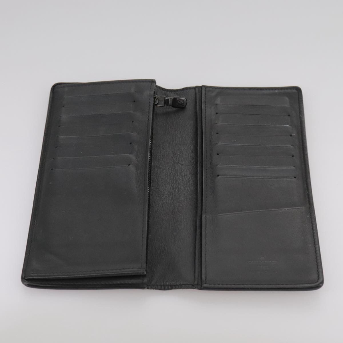 Louis Vuitton Louis Vuitton Brazza (monogram shadow) wallet Size ONE SIZE - 11 Thumbnail
