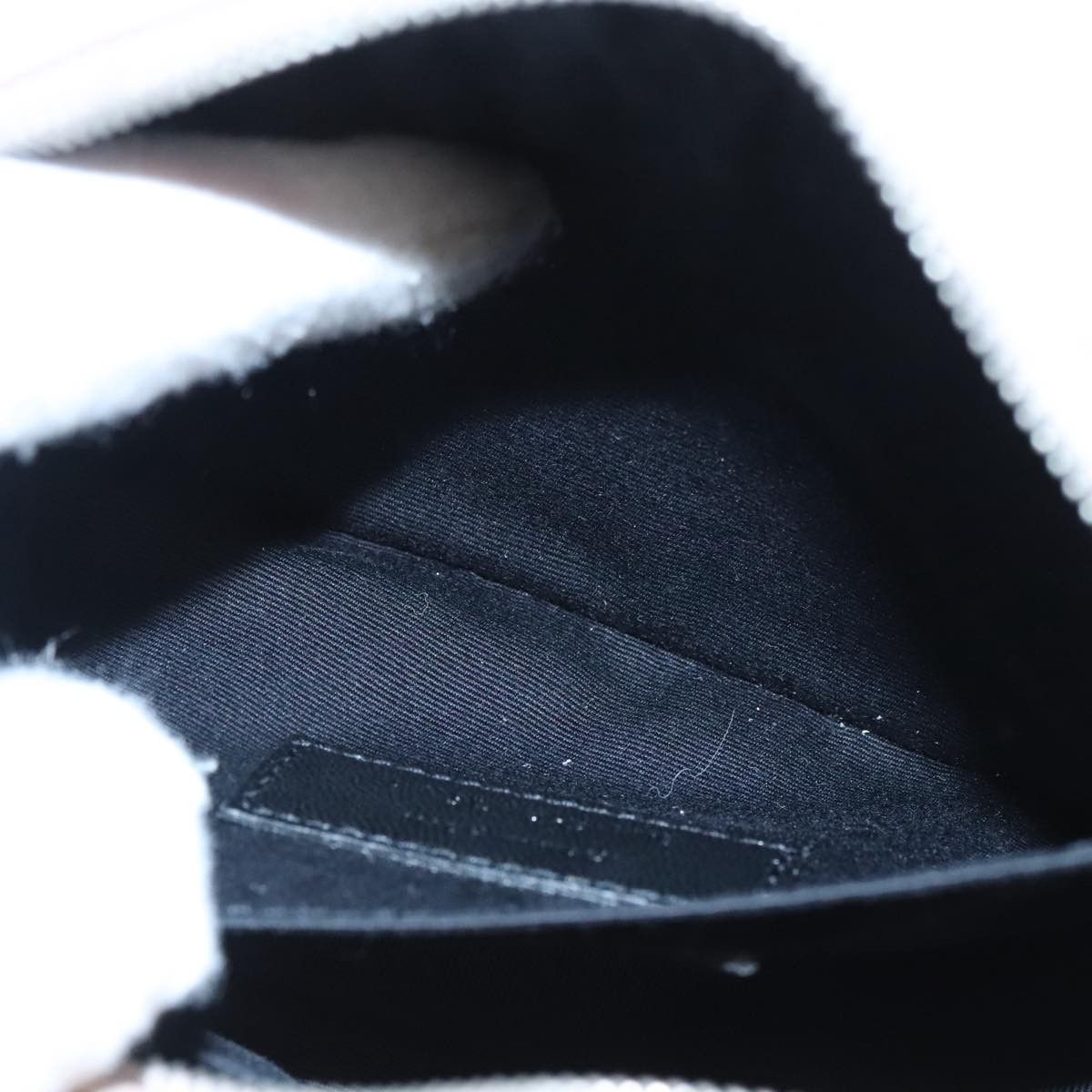 Yves Saint Laurent Saint Laurent Lou shoulder Size ONE SIZE - 24 Thumbnail