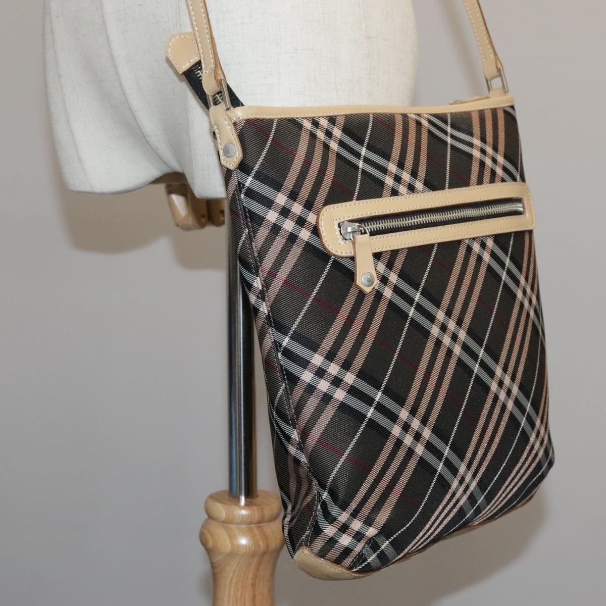 Burberry Burberry Blue Label shoulder Size ONE SIZE - 17 Thumbnail