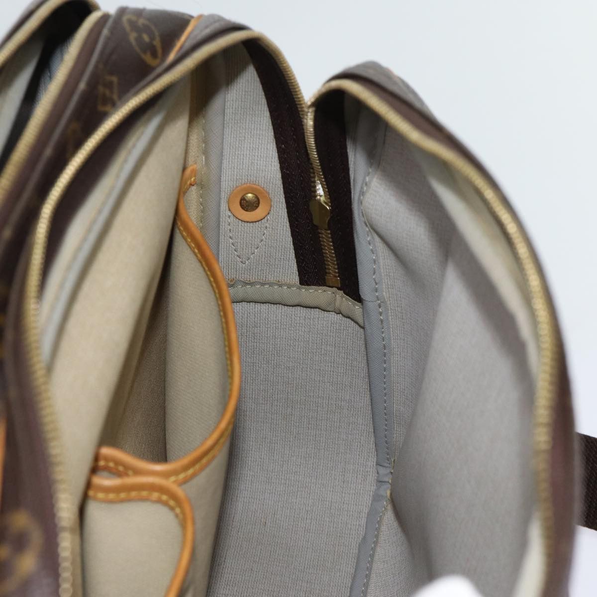 Louis Vuitton Louis Vuitton Reporter shoulder Size ONE SIZE - 23 Thumbnail
