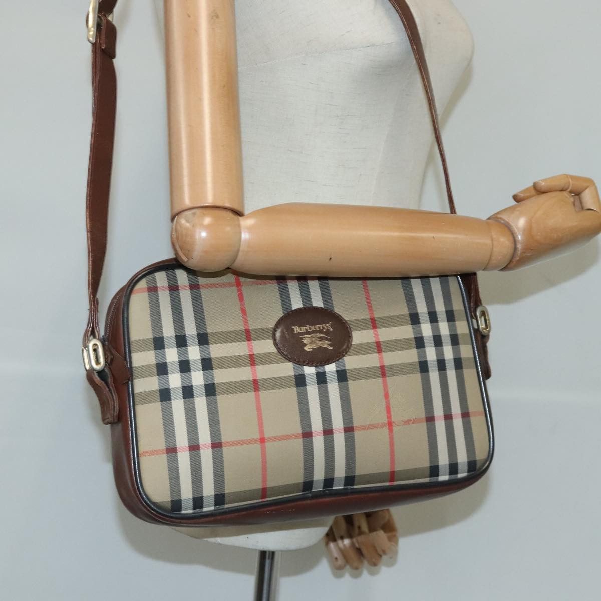 Burberry Burberry Nova Check shoulder Size ONE SIZE - 14 Thumbnail