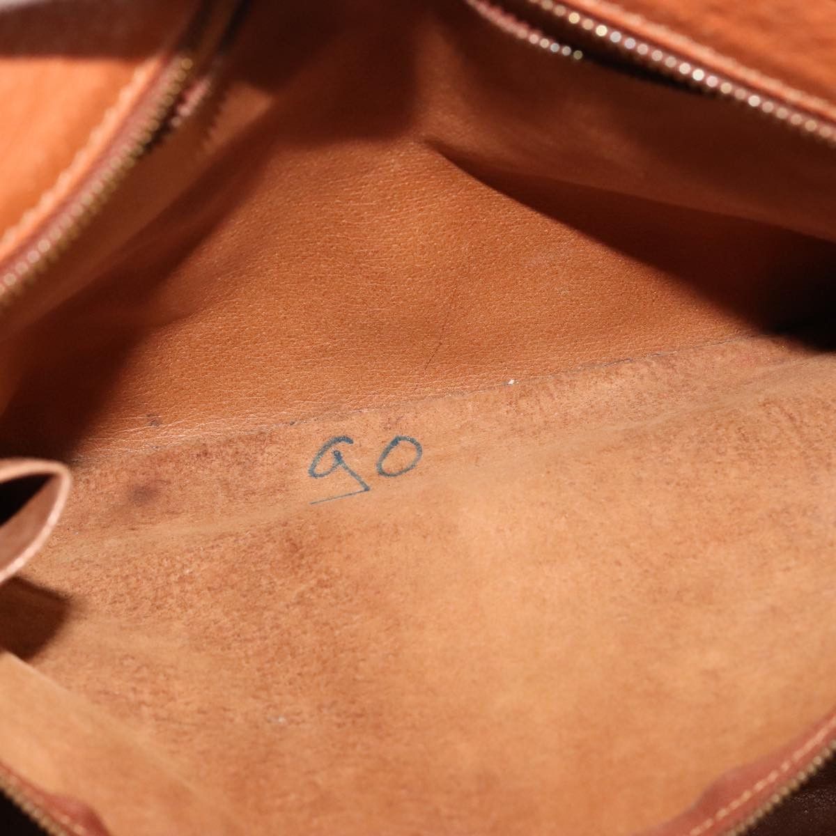 Louis Vuitton Louis Vuitton Weekend PM tote Size ONE SIZE - 12 Thumbnail