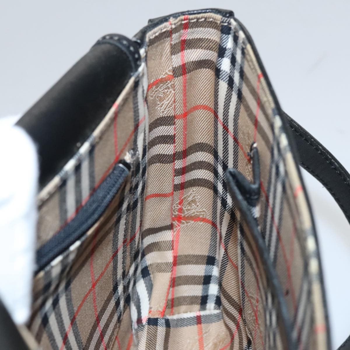 Burberry Burberry shoulder Size ONE SIZE - 18 Thumbnail