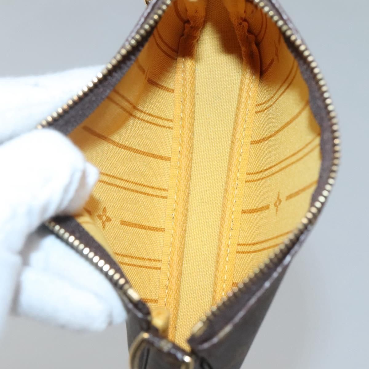 Louis Vuitton Louis Vuitton Mini Pochette Accessoires clutch Size ONE SIZE - 12 Thumbnail