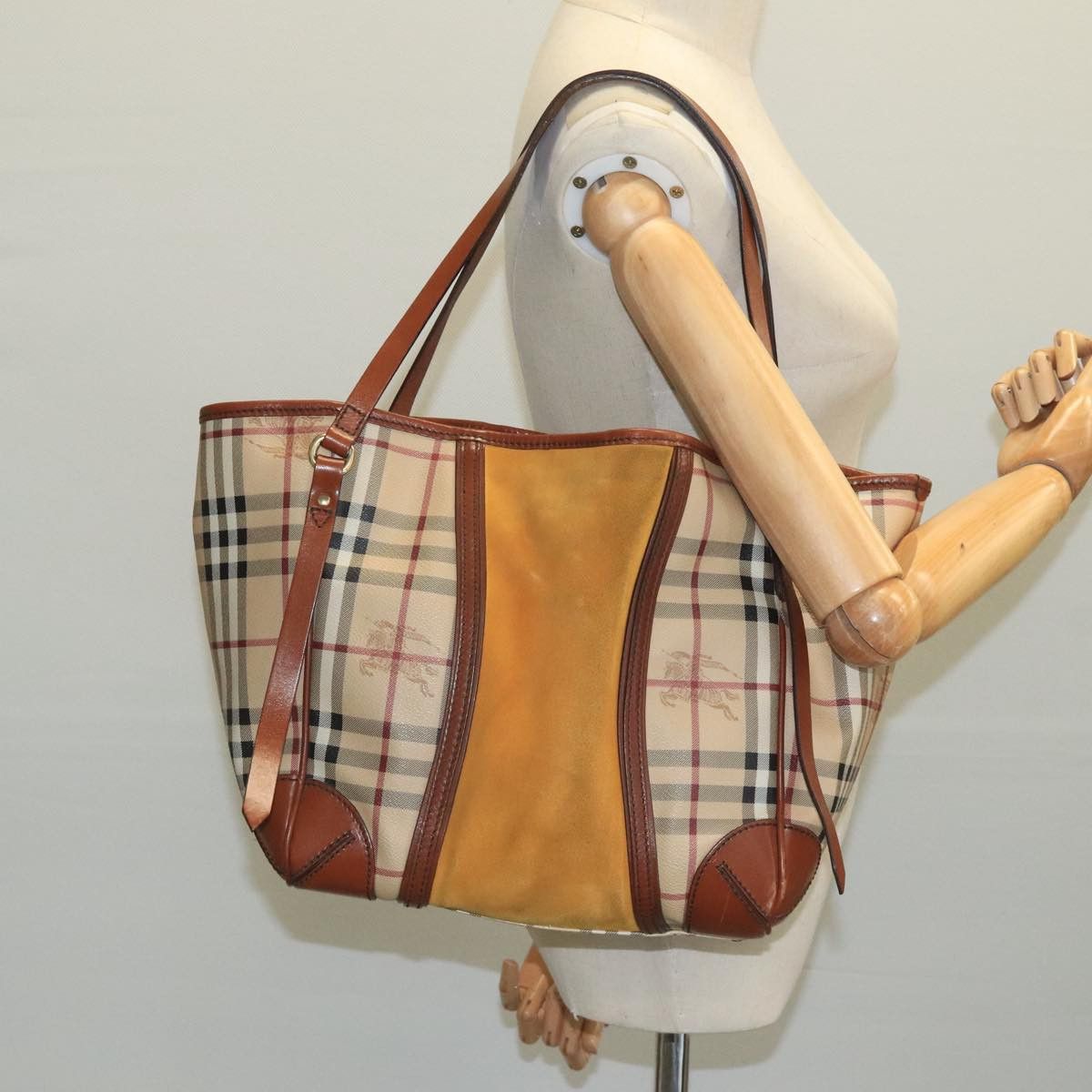 Burberry Burberry Nova Check shoulder Size ONE SIZE - 11 Thumbnail