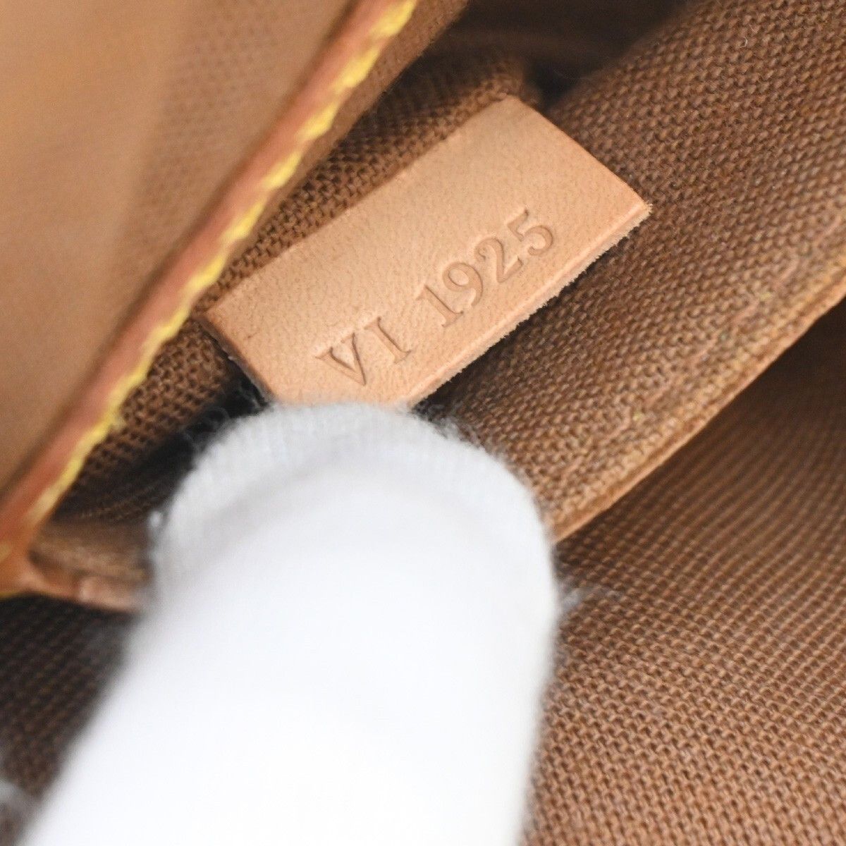 Louis Vuitton Louis Vuitton Alma handbag Size ONE SIZE - 8 Thumbnail