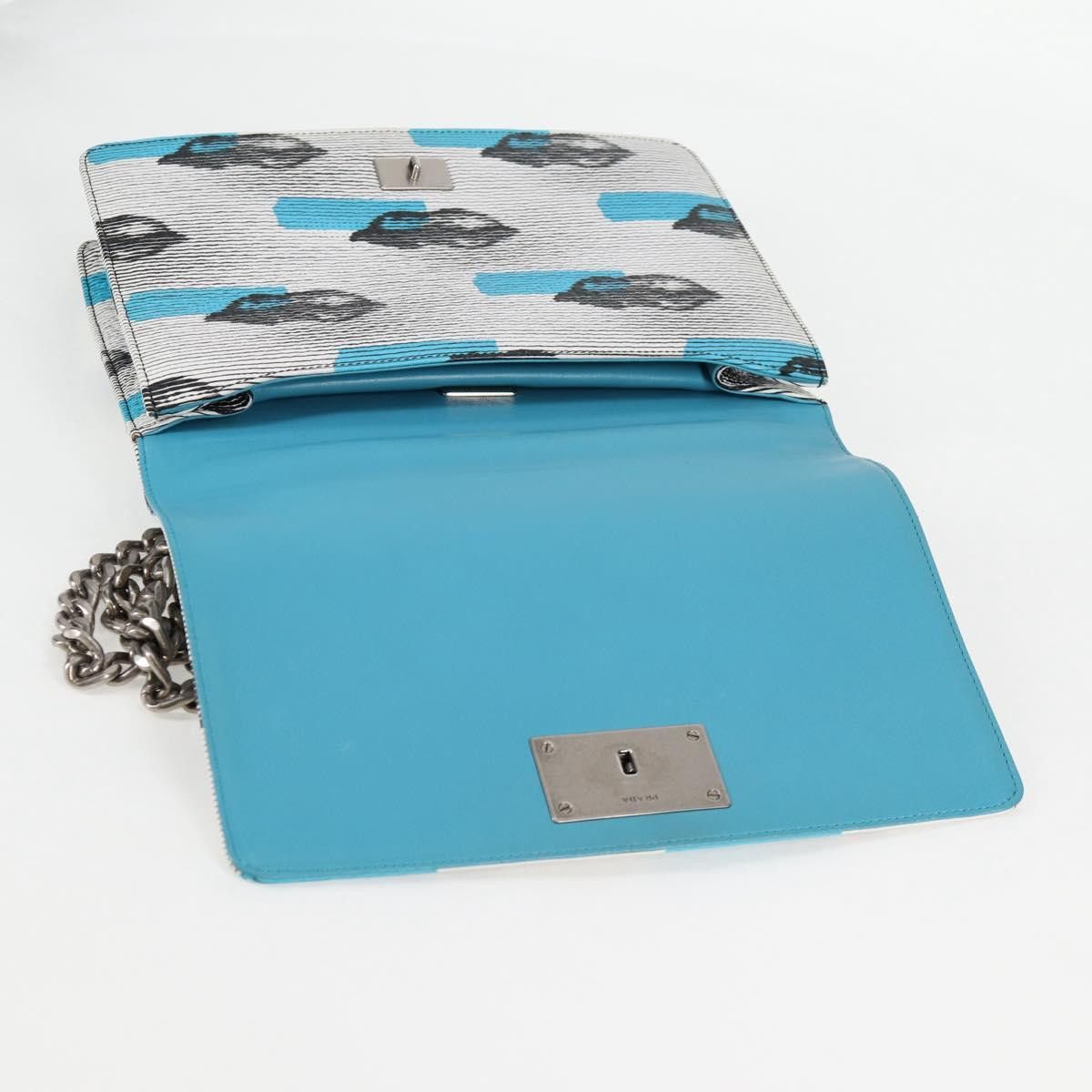 Prada Prada Vitello shoulder Size ONE SIZE - 23 Thumbnail