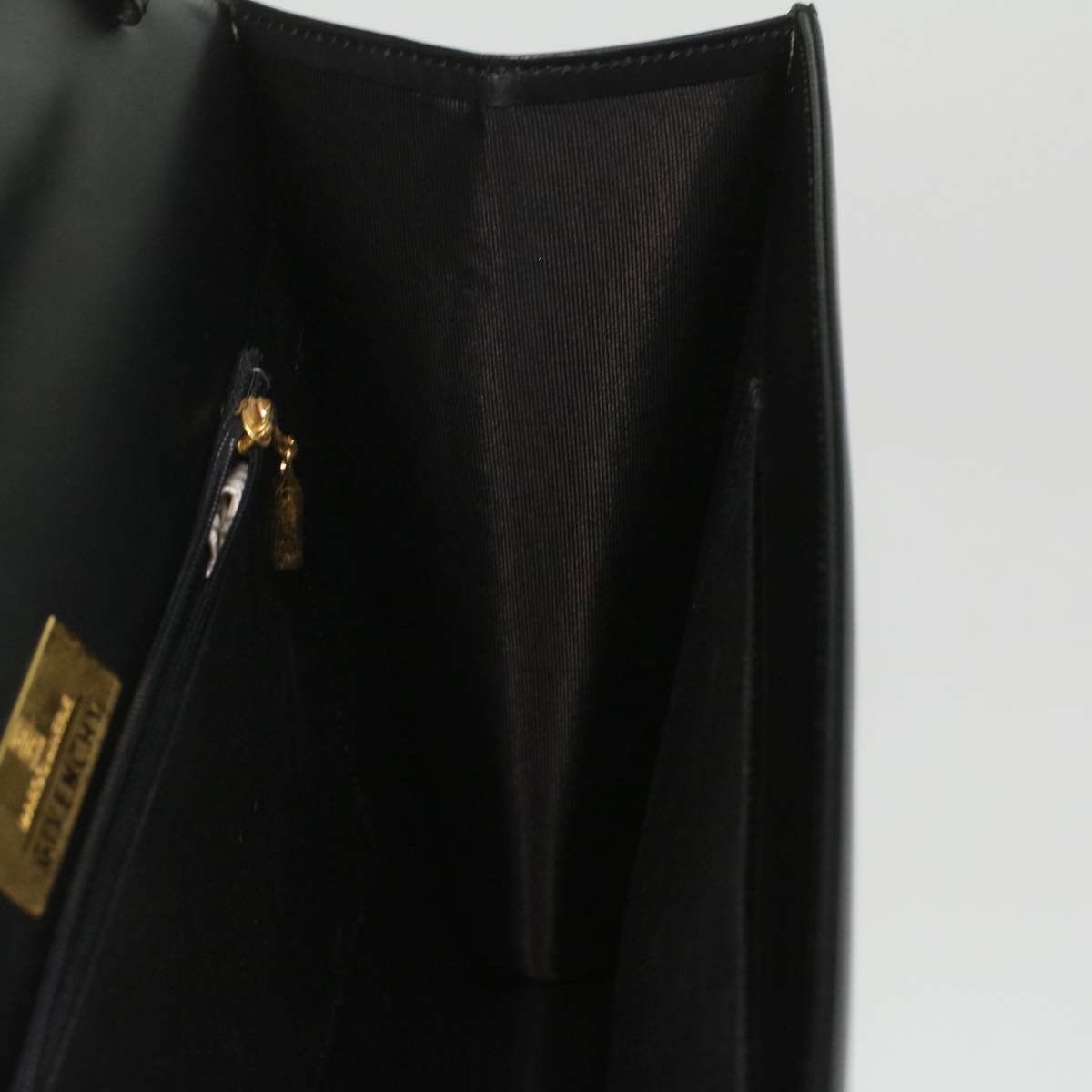 Givenchy Givenchy shoulder Size ONE SIZE - 14 Thumbnail