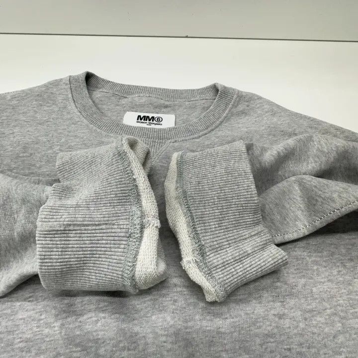 Maison Margiela MM6 Maison Margiela Casual Long Sleeve Sweatshirt 0079 Size US S / EU 44-46 / 1 - 9 Thumbnail
