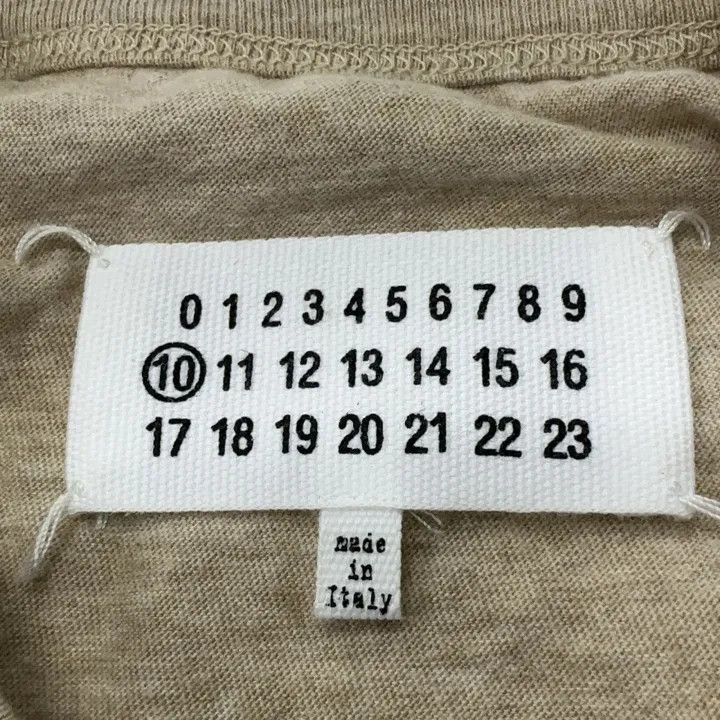 Maison Margiela Maison Margiela Beige Short Sleeve T-Shirt 0079 Size US M / EU 48-50 / 2 - 5 Thumbnail