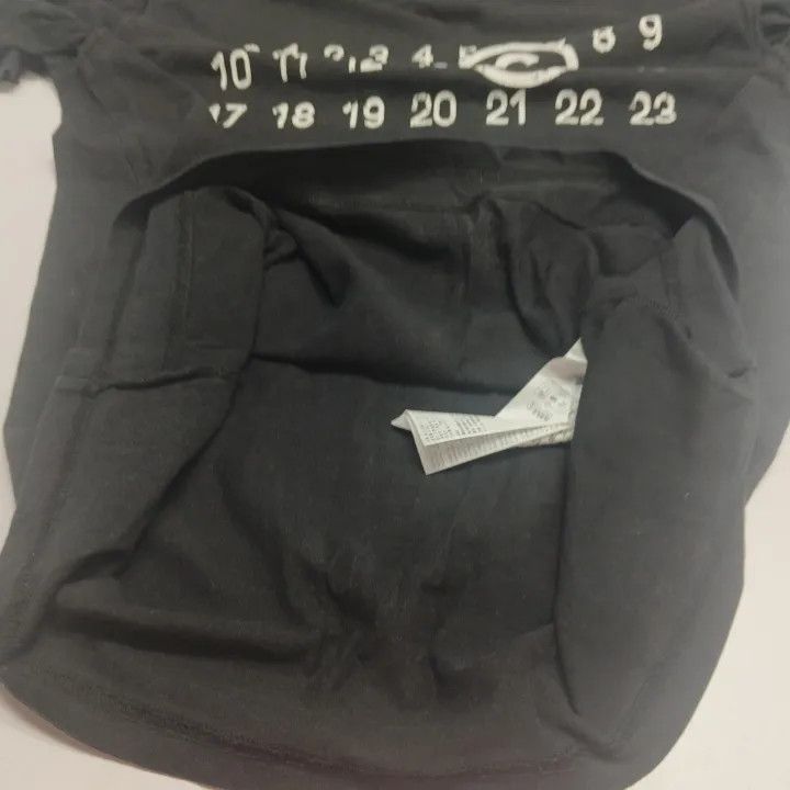 Maison Margiela MM6 Maison Margiela Black Short Sleeve T-Shirt 0079 Size US S / EU 44-46 / 1 - 17 Thumbnail