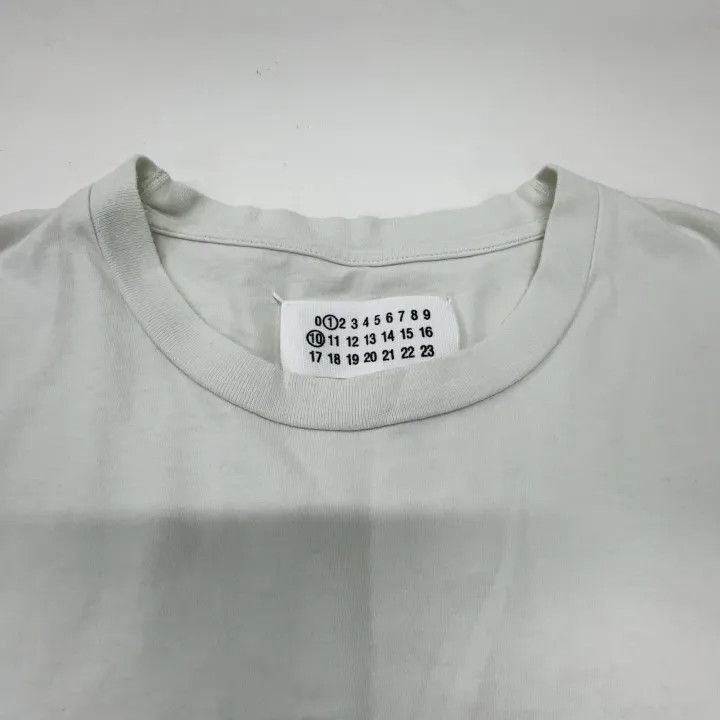 Maison Margiela Maison Margiela Grey Letter Print T-Shirt 0079 Size US S / EU 44-46 / 1 - 9 Thumbnail