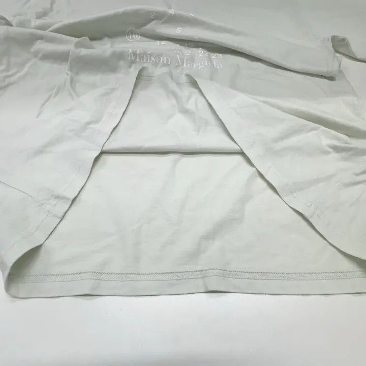 Maison Margiela Maison Margiela Grey Letter Print T-Shirt 0079 Size US S / EU 44-46 / 1 - 8 Thumbnail