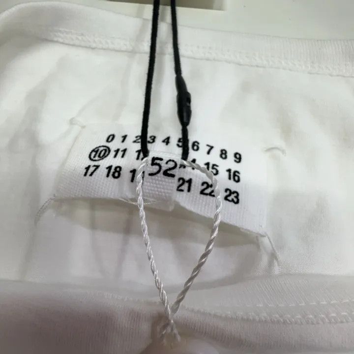 Maison Margiela Maison Margiela Embroidered Logo Short Sleeve Tee 0079 Size US L / EU 52-54 / 3 - 5 Thumbnail